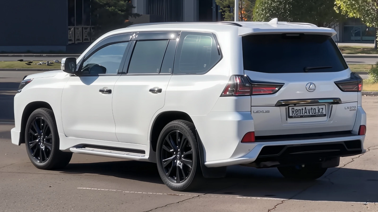 Lexus LX570