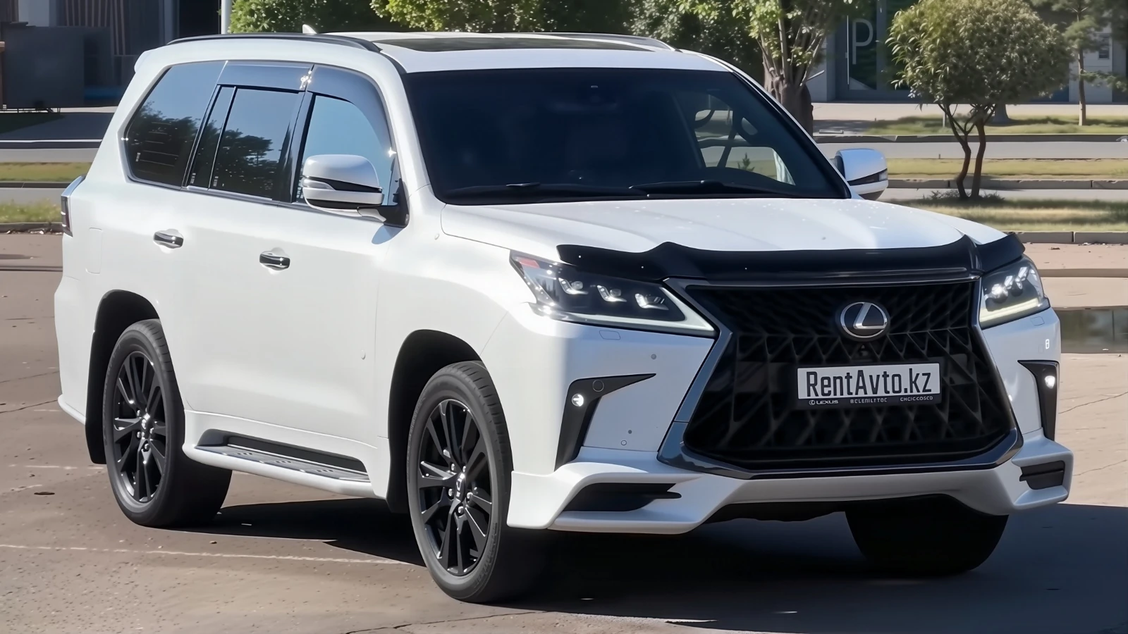 Lexus LX570