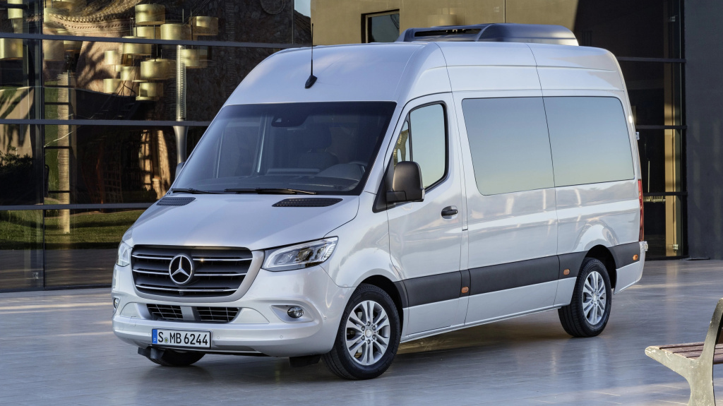 2018-Mercedes-Benz-Sprinter-36-e1517995000665.jpg 2018-Mercedes-Benz-Sprinter-36-e1517995000665.jpg